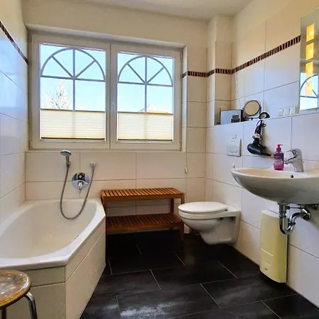 Fritz_reuter_str_sonnenuhr_wg_5 Цингст